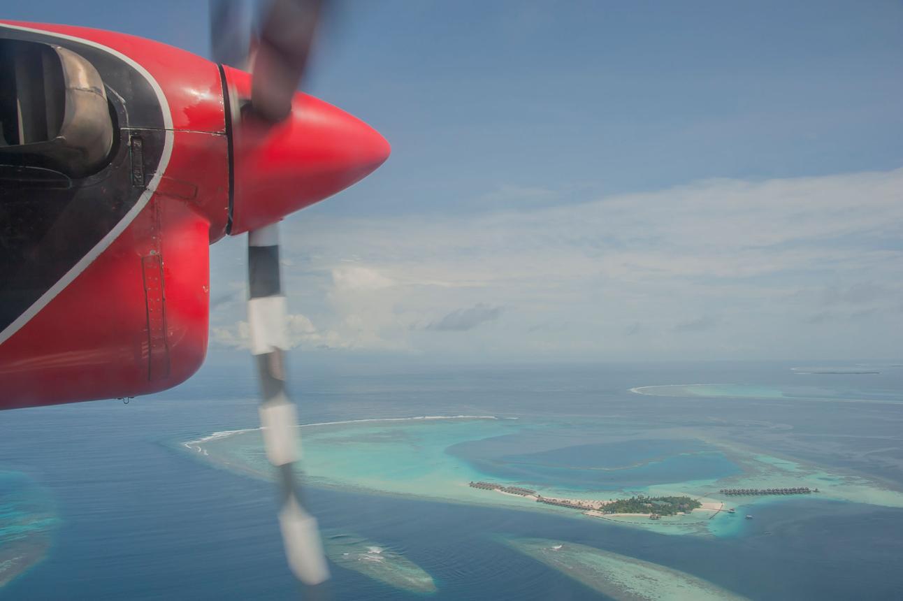 الوصول إلى المالديف والاستقبال