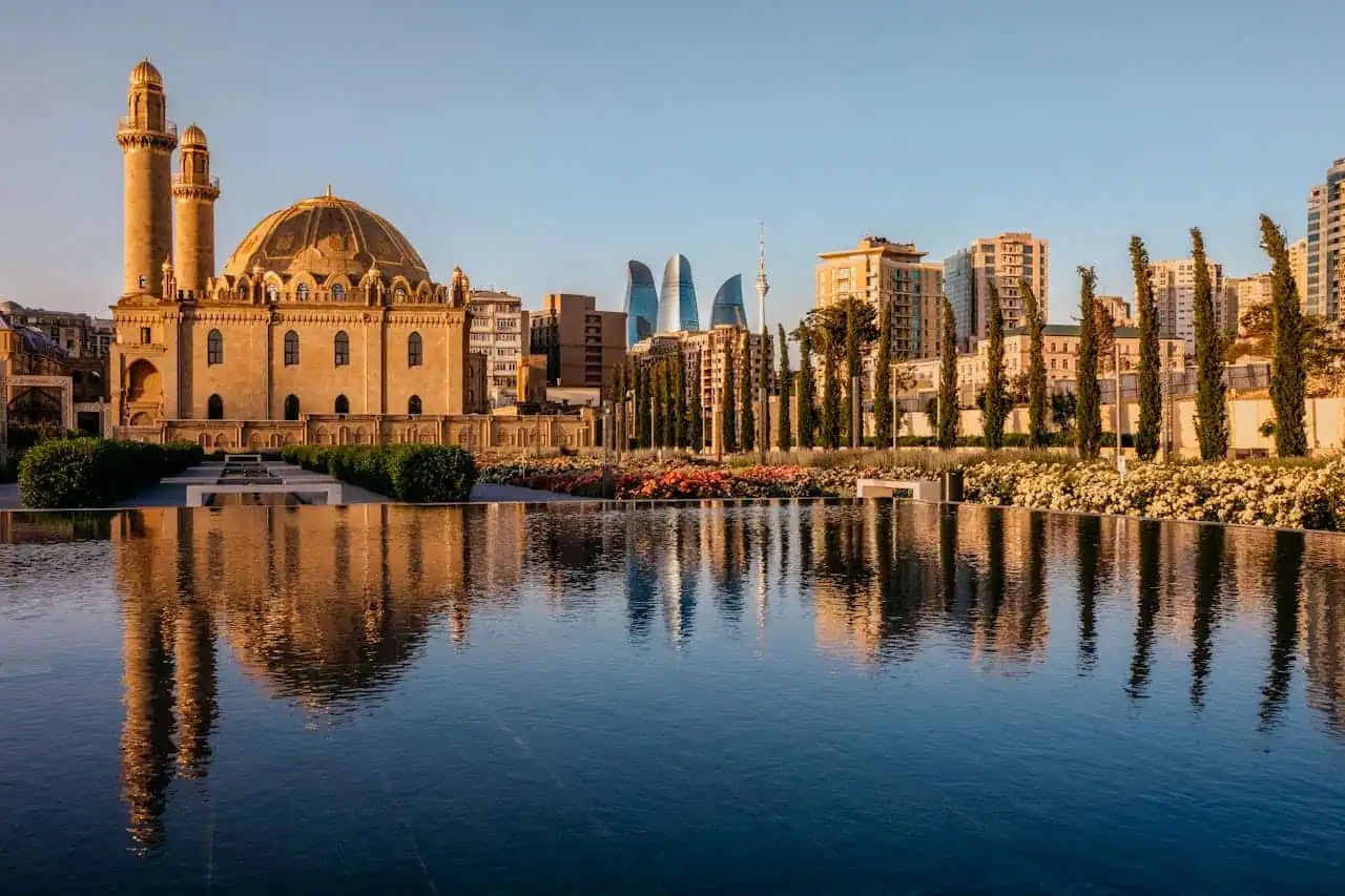أذربيجان 6 ليالي سحر باكو وطبيعة قوبا وقابالا
